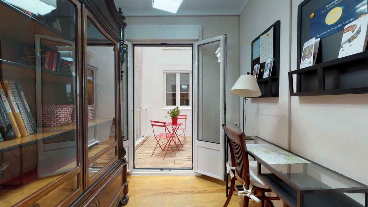 Apartamento Plaza Del Castillo Pamplona Exterior foto