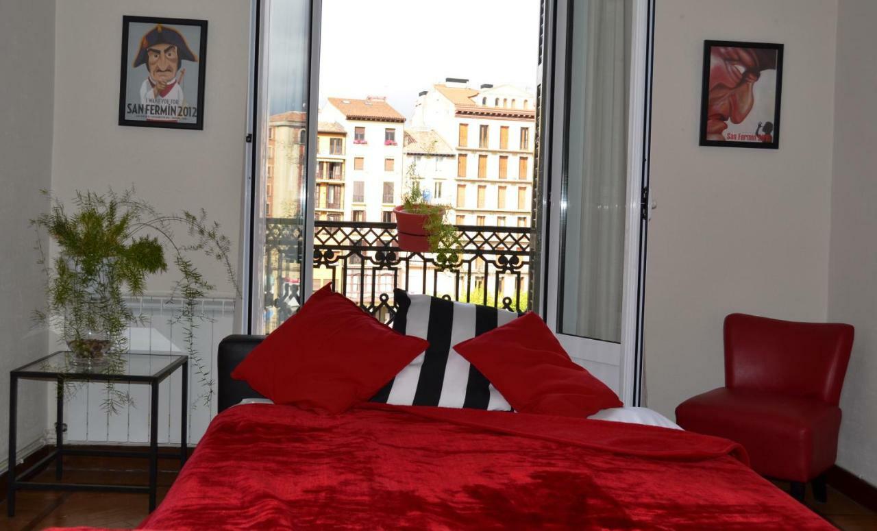Apartamento Plaza Del Castillo Pamplona Exterior foto